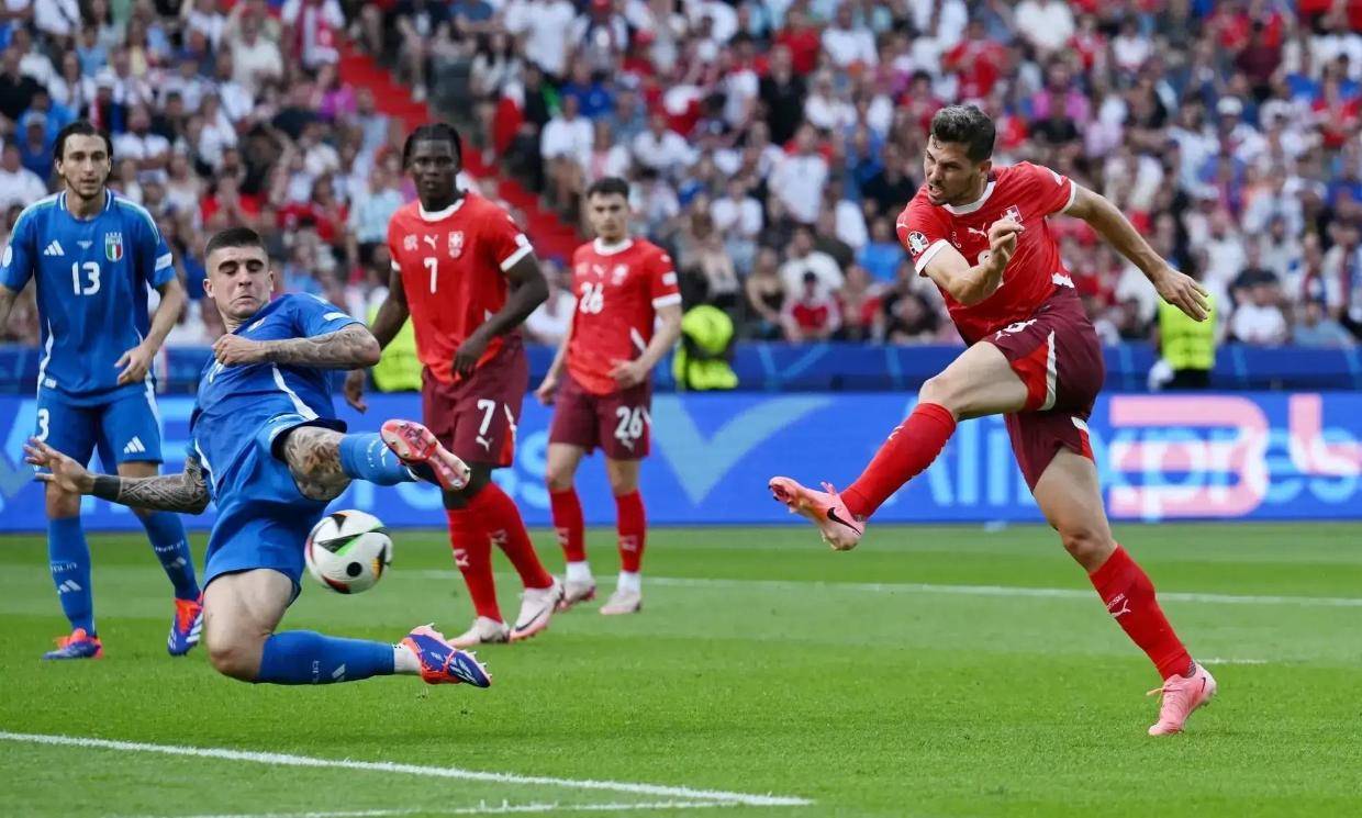 2-0！欧洲杯又乱了：卫冕冠军+丹麦惨遭淘汰，德国绝杀，瑞士逆袭