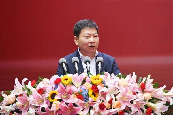 余承东西北工业大学演讲全文：县理科第一名、华为留着不让走-余承东 西北工业大学 演讲