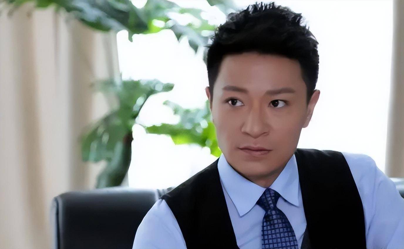 李宗翰整容风波再起?李宗翰否认整容:系因生病导致体重骤降