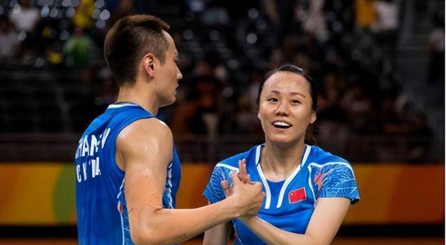 令人惊讶的是,赵芸蕾和张楠明明很少