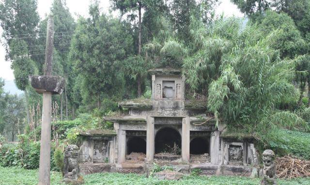 南京地下发现一艘船,居然是一座千年古墓,墓主竟然是南唐航海王