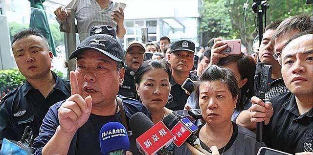 回顾上海杀妻案:将尸体藏冰柜105天,透支亡妻10万信用卡花天酒地