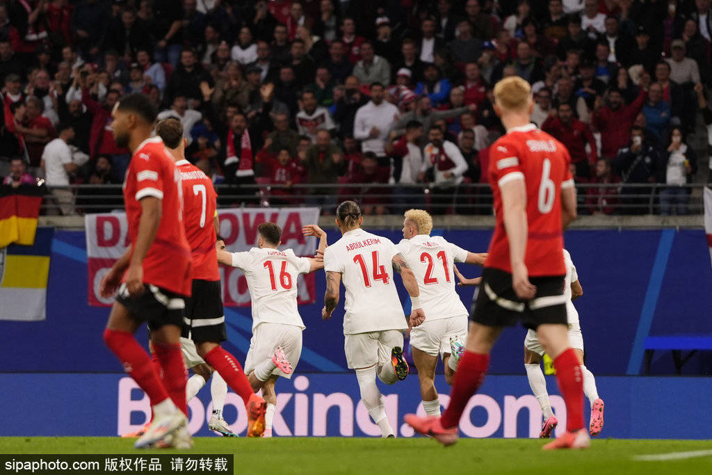 欧洲杯-德米拉尔57秒闪击破门 土耳其半场1-0奥地利