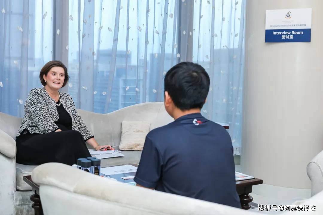 中产正在逃离国际学校，转读英国私校？直面招生官后，找到了答案…-国际学校转国内