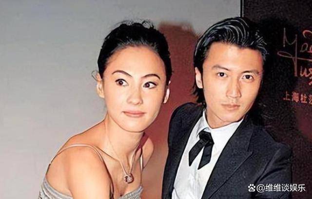 时隔24年谢霆锋王菲高调再晒亲密照全网炸了:求求你放过张柏芝吧