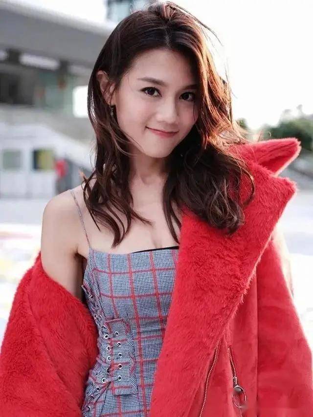 罗仲谦周秀娜吻戏完整版
