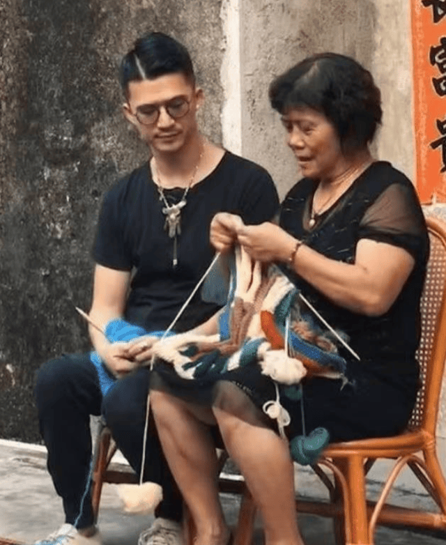 下凡"织男"潘锐彬:一件毛衣卖到9000元,他的毛衣有何独特之处