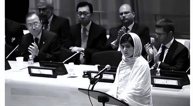 马拉拉:史上年龄最小的诺贝尔奖得主,却遭到恐怖组织追杀