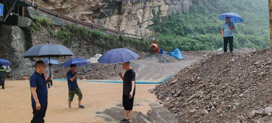 闻"汛"而动——广元市利州区荣山镇扎实做好防汛工作