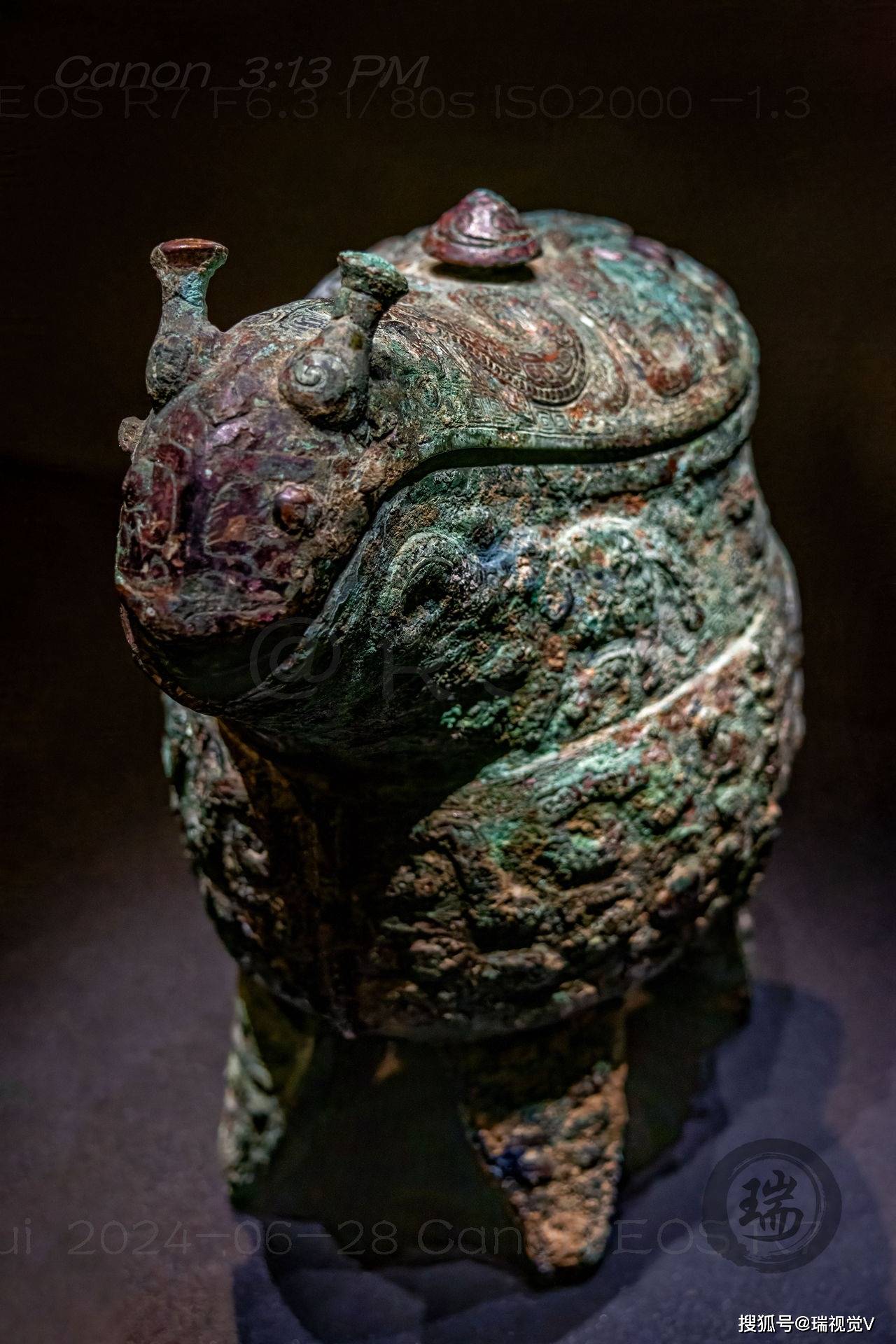 殷墟博物馆:"亚长"铜觥,身上多处"小象"动物纹丨河南安阳_器物_古代