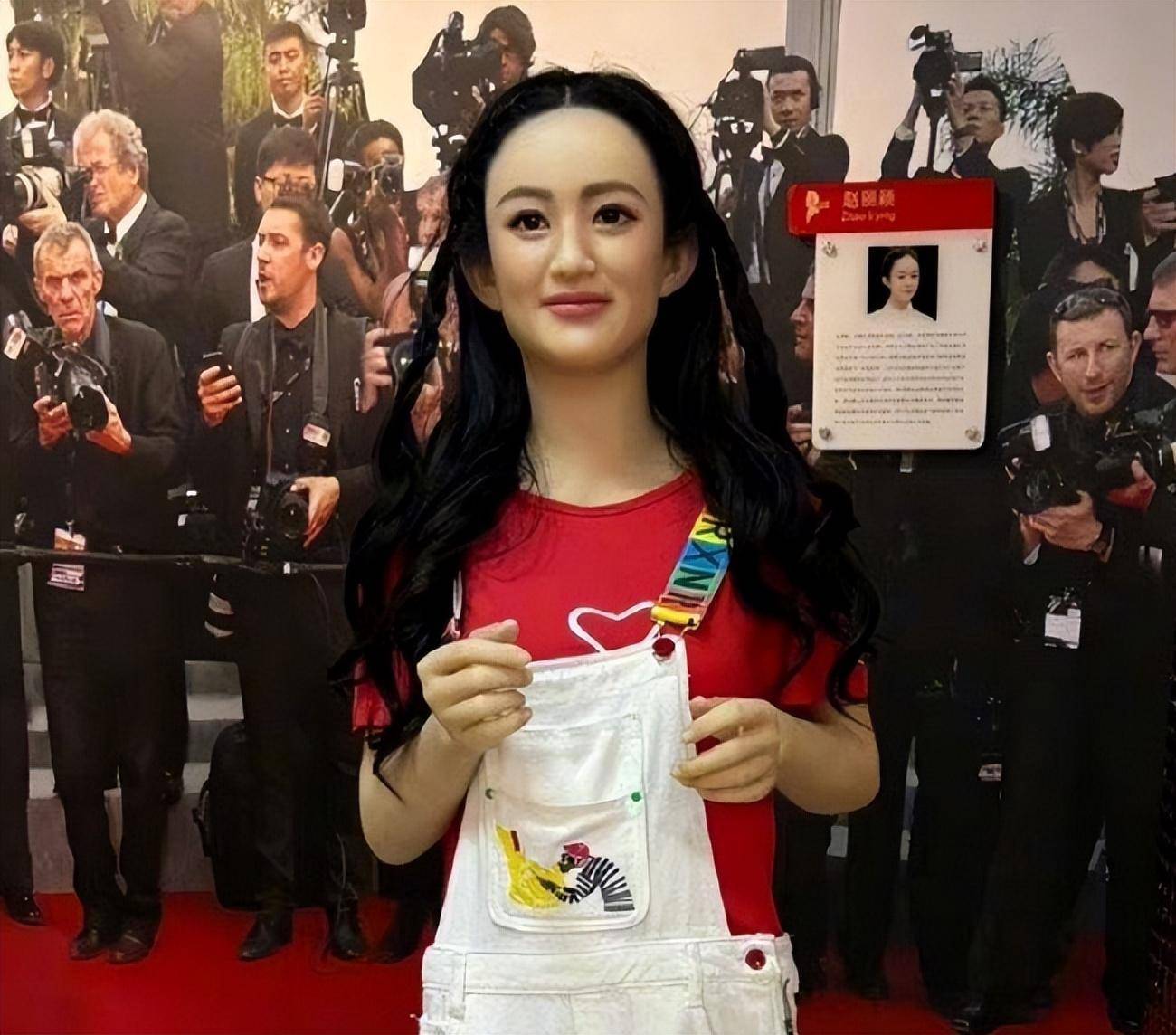 蒋欣蜡像首秀惊呆众人!华妃变村妇,网友直呼认不出