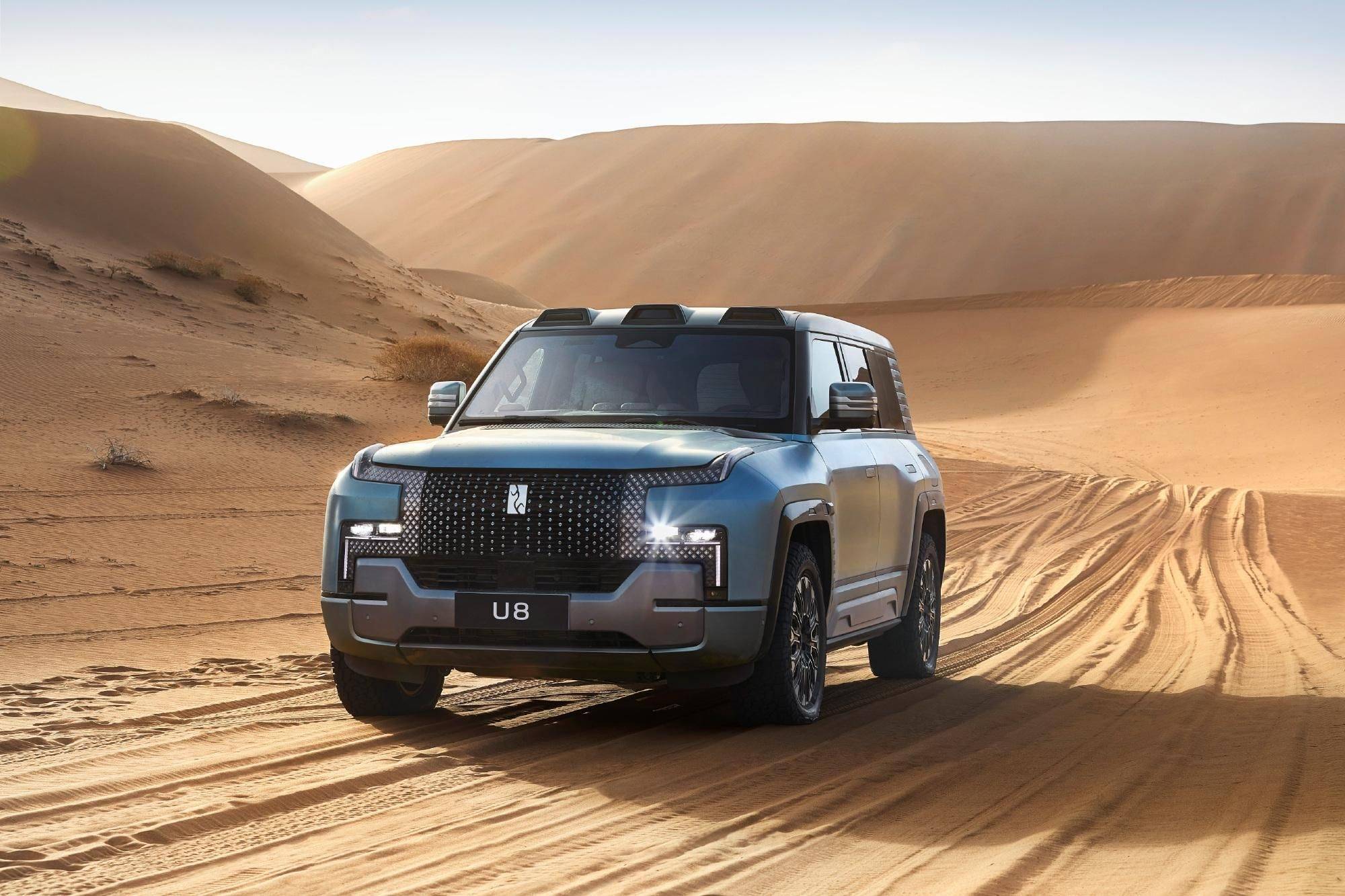 保时捷跌落神坛,百万级豪车市场变天?