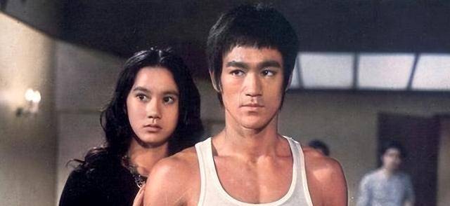 李小龙的死亡之谜!当年究竟发生了什么?42年后丁佩说出事情原委