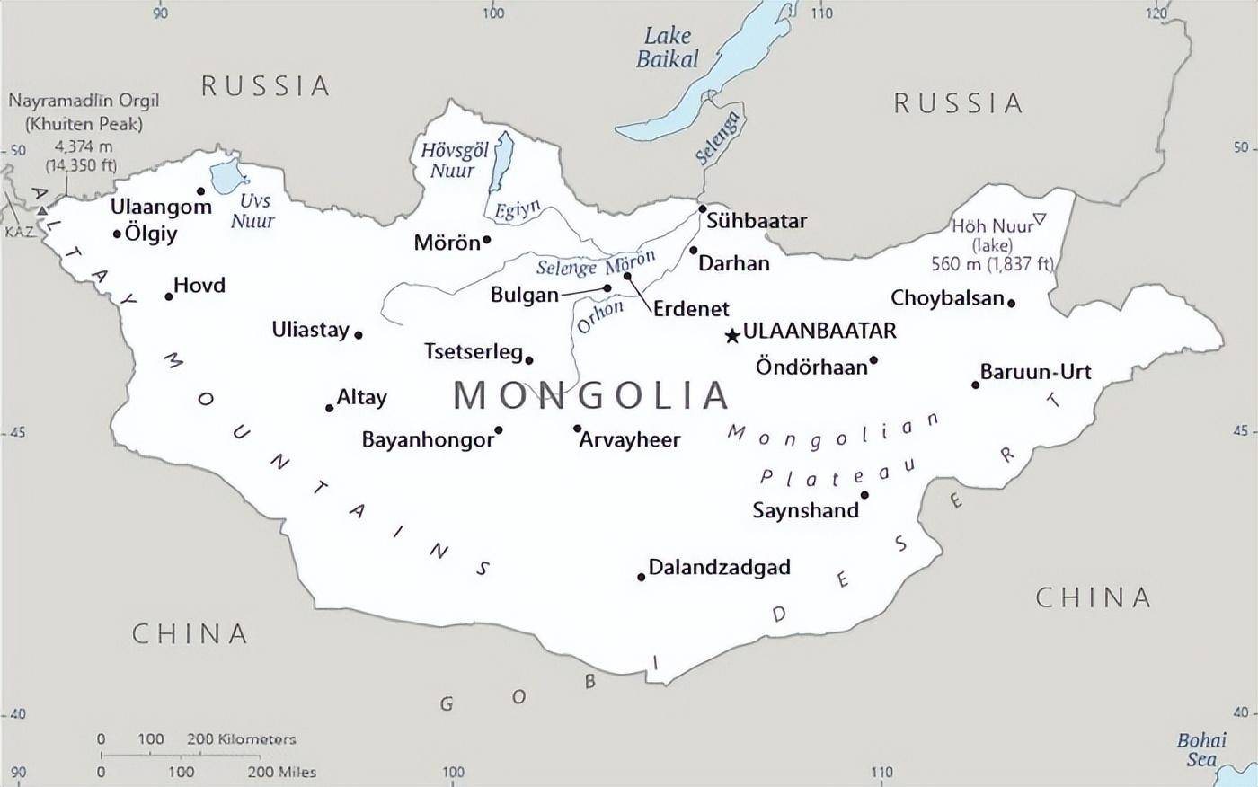 【蒙古国在地理上只有两个邻国】而印度想要走俄罗斯,则有2条潜在的