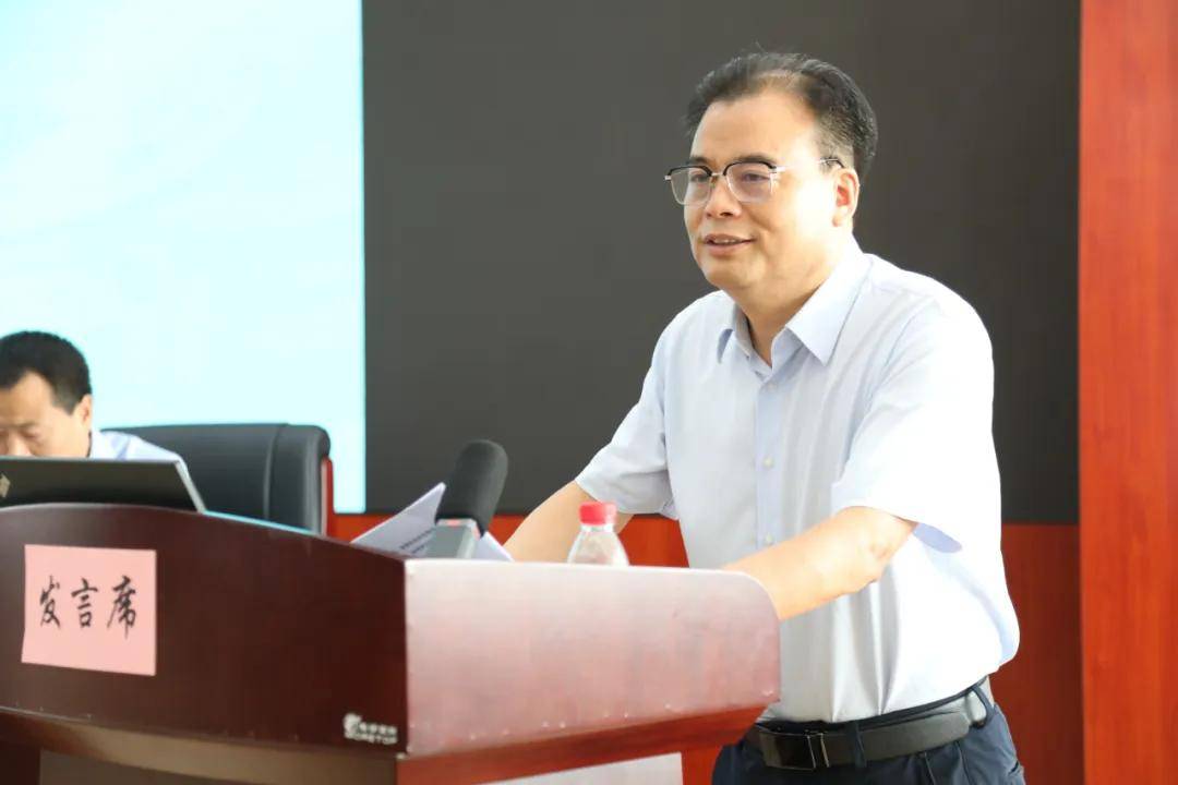 高雄副局长鼓励协会成员,面对榆林市