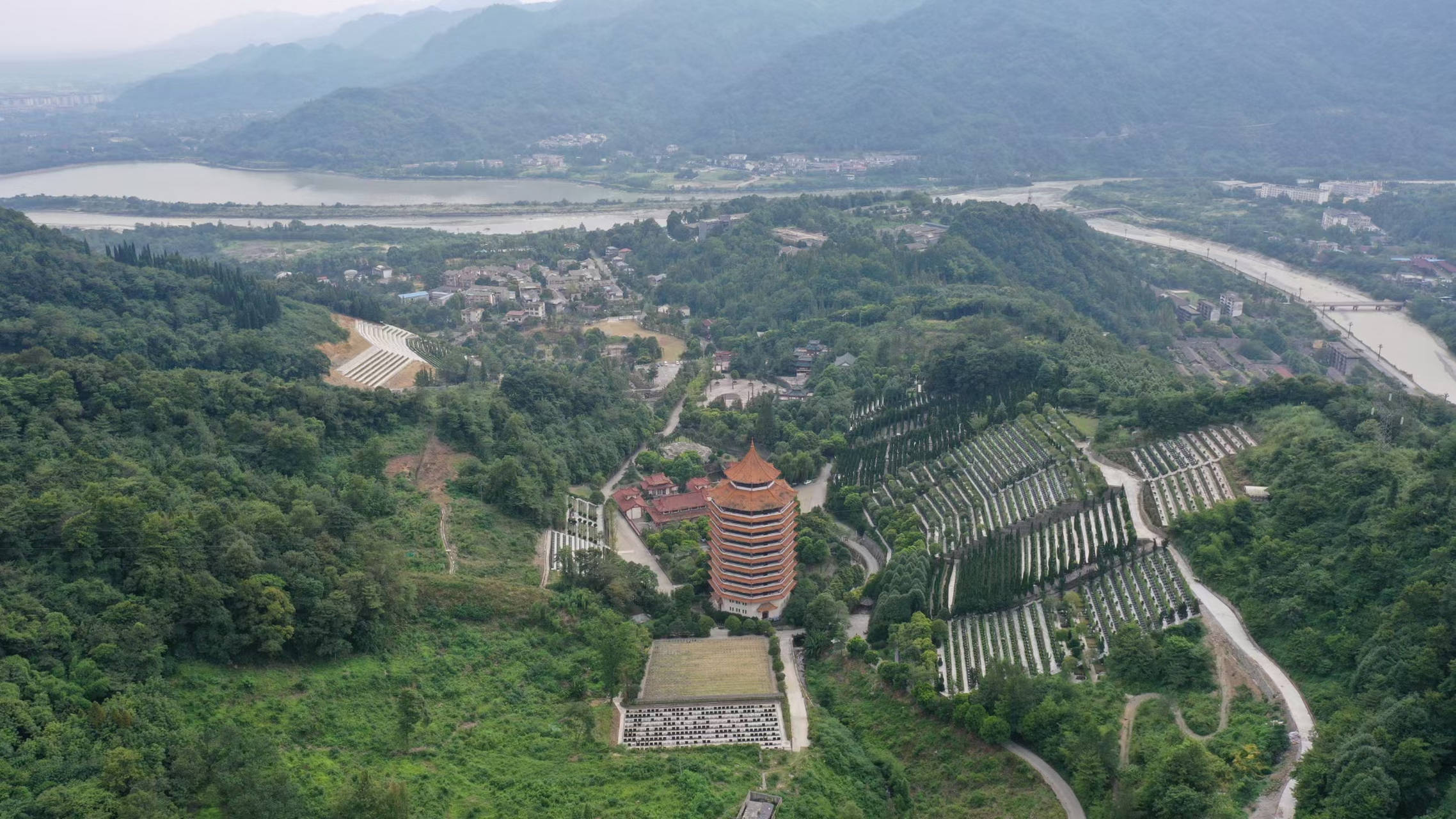 巴南区木洞镇宝山公墓图片