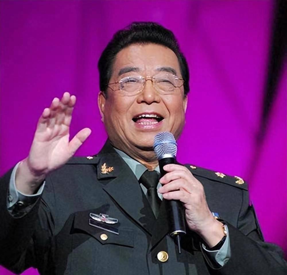 善恶终有报!84岁被妻儿"坑哭"的李双江,如今境遇大不如前