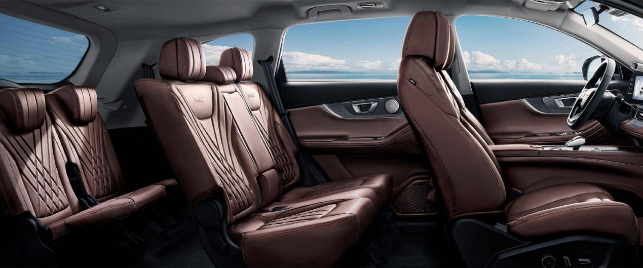 智能化浪潮下,瑞虎8 plus冠军版为何成为新潮流?