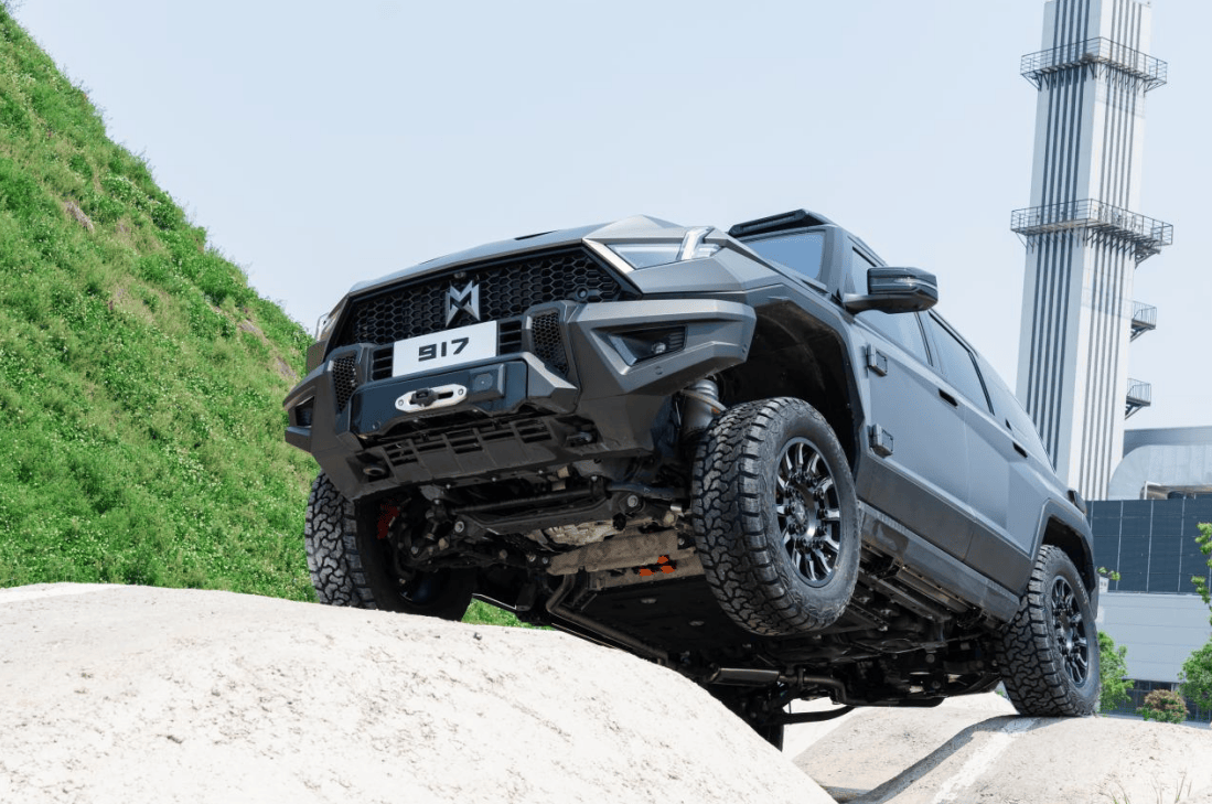 中国猛士,卓越品质,东风猛士917斩获新能源越野车质量排行榜第一