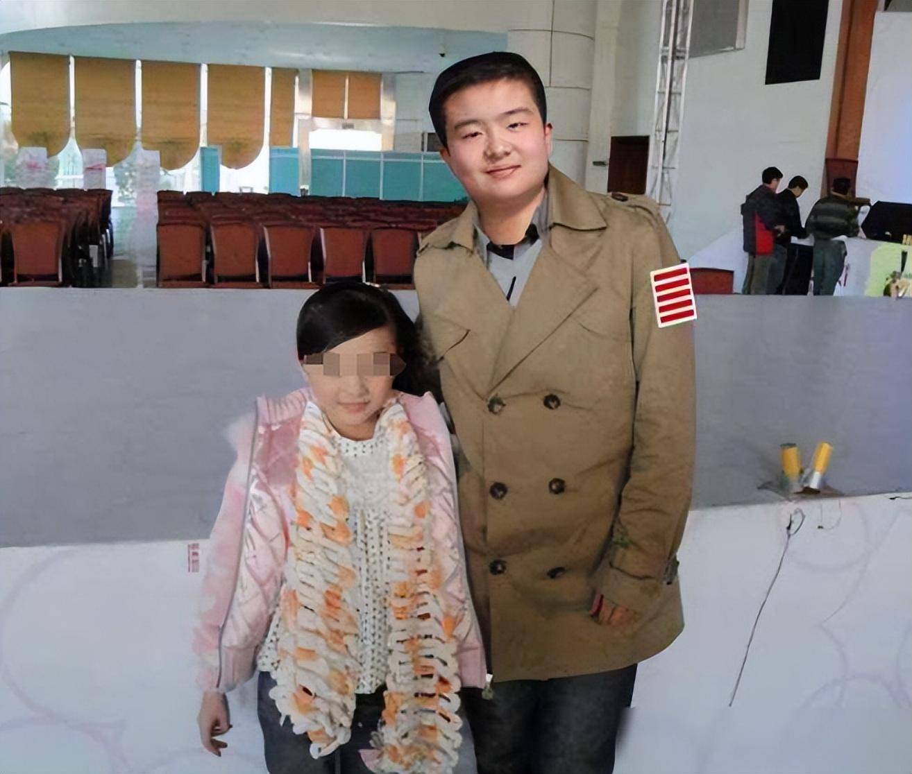 黄艺博_武汉市_孩子