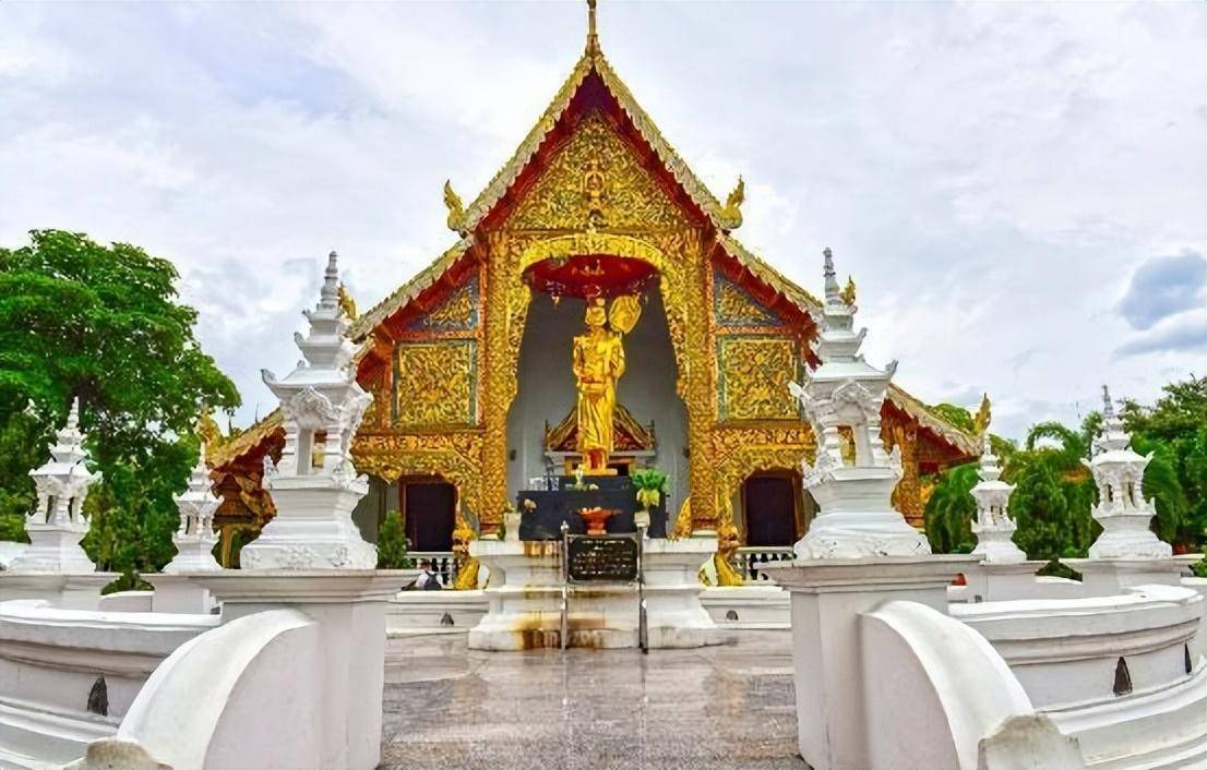 不管是建筑风格还是内部装饰,亦或是背后的人文故事,都是不可多得的