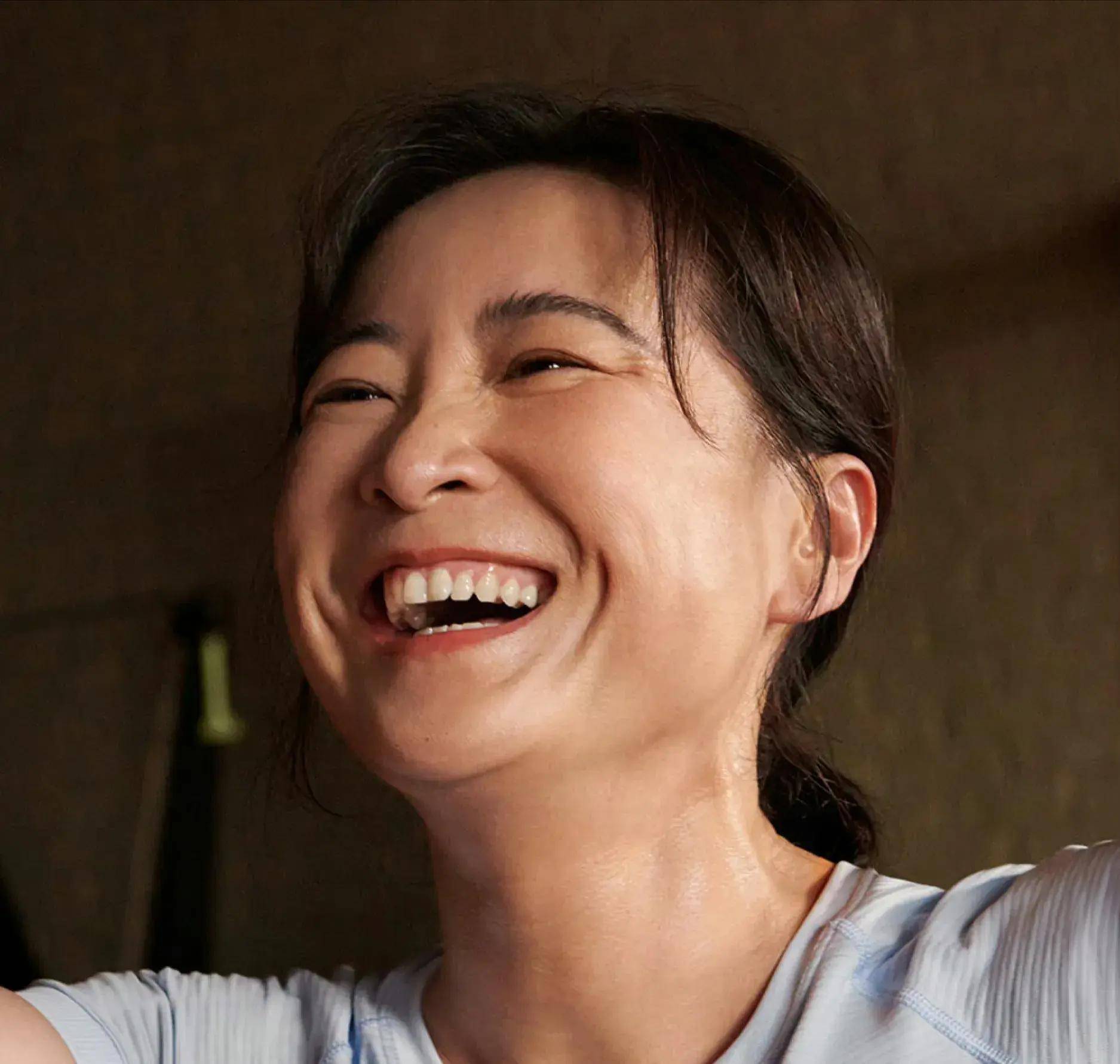 贾玲近照曝光,感觉体重有点反弹了,网友:这得有130了吧