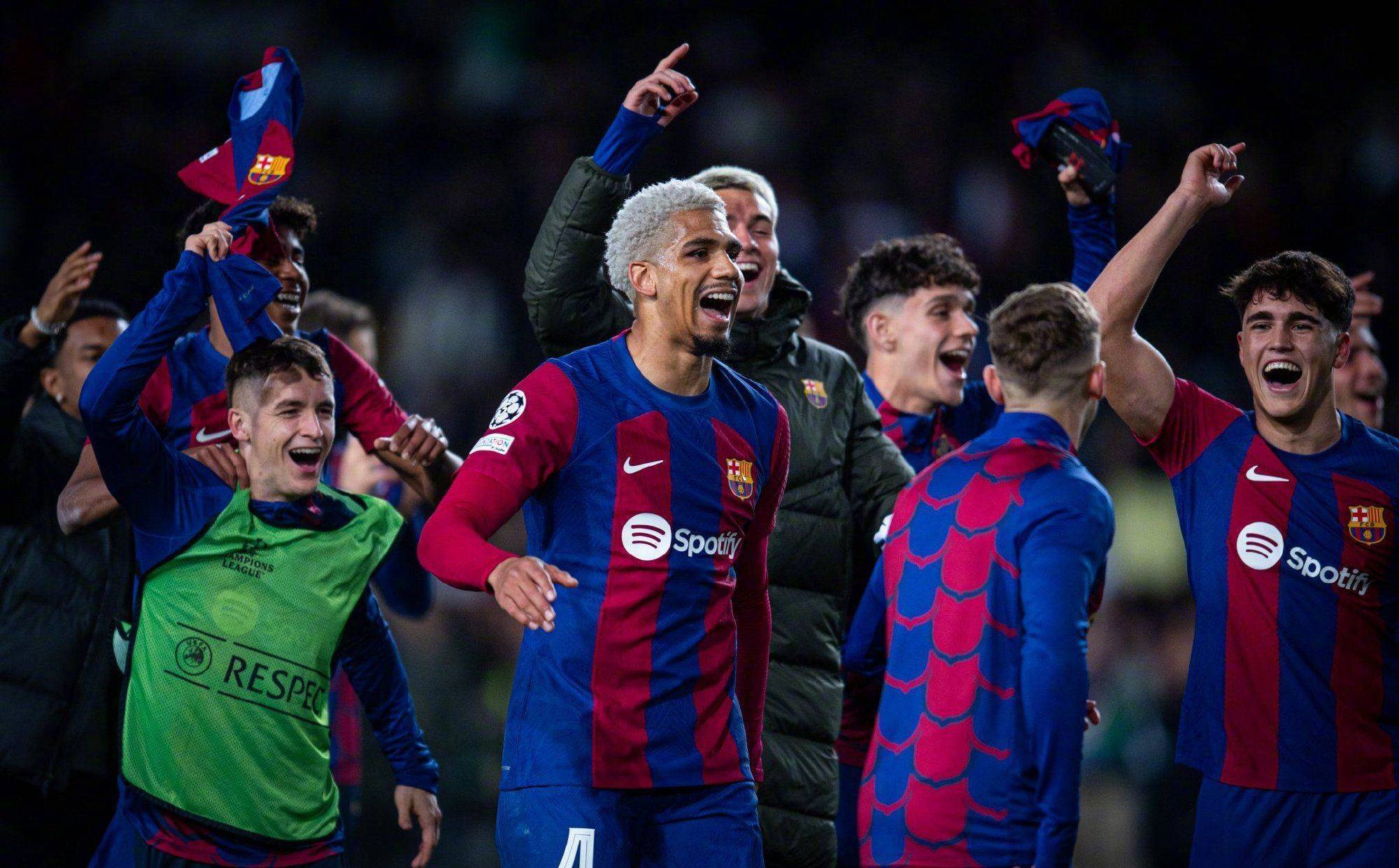 巴萨两大巨星长期缺阵,中后场削弱,皇马笑了_巴塞罗那_阿劳霍_德里