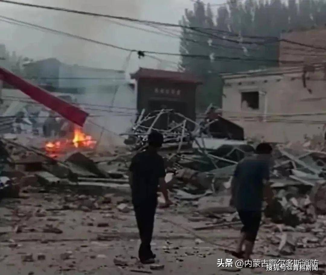 民房突发爆炸,3死3伤!