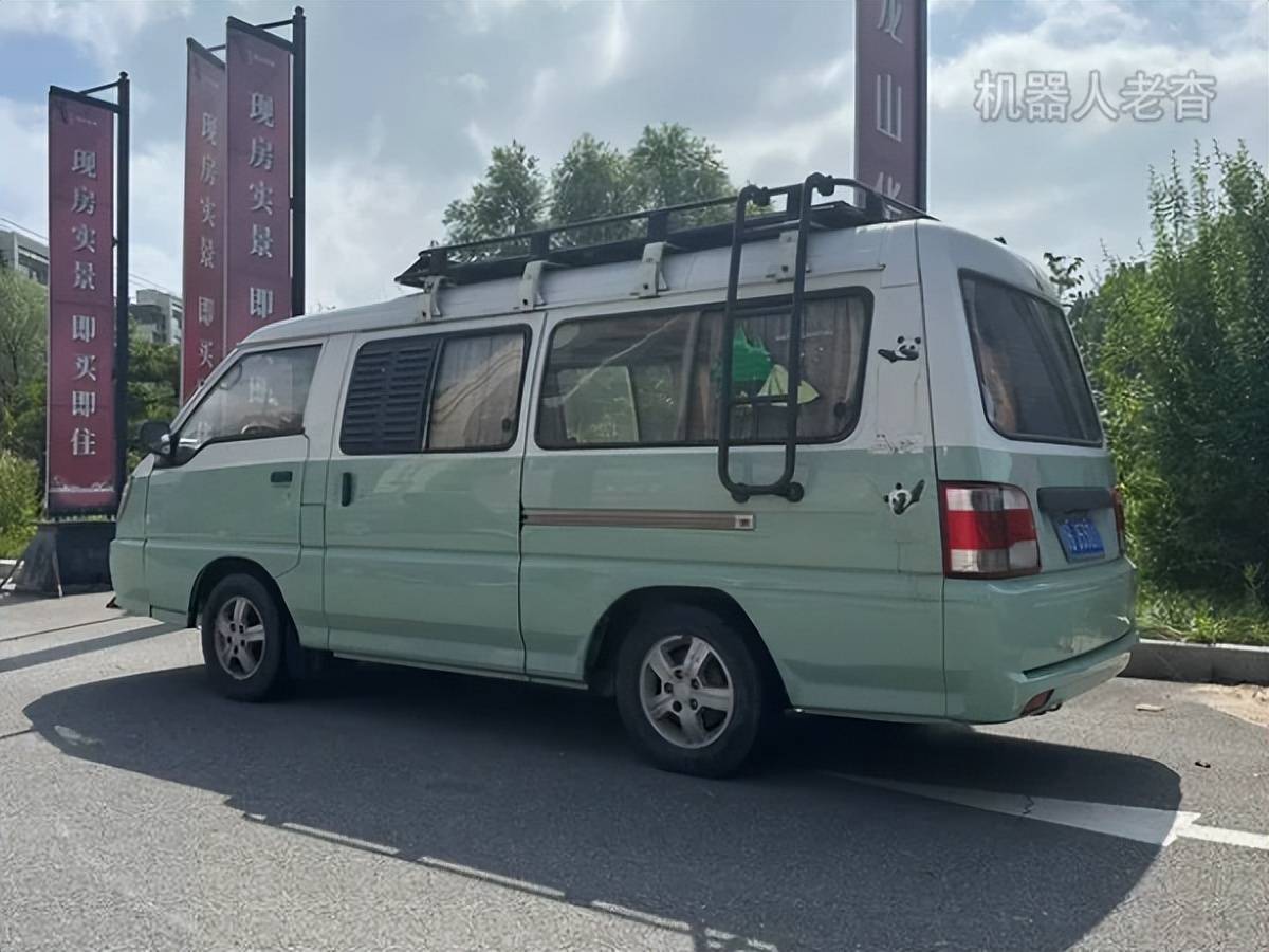 低成本,小清新,东南得利卡改装床车自驾游,大面包露营车更实用