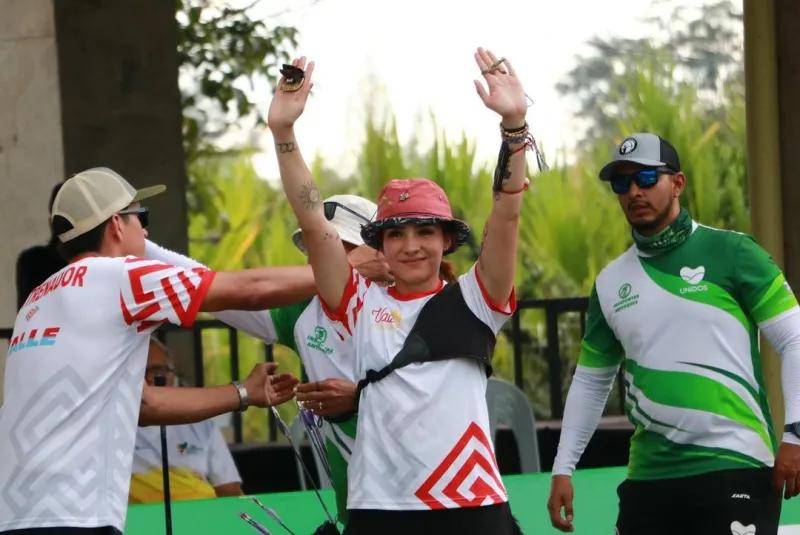 哥伦比亚射箭女神瓦伦蒂娜——这一箭射向你的心