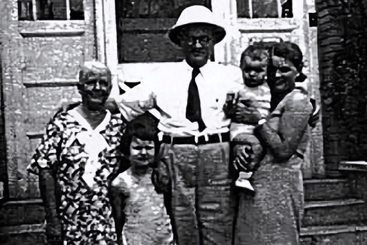 约翰·拉贝_德国_托马斯·拉贝