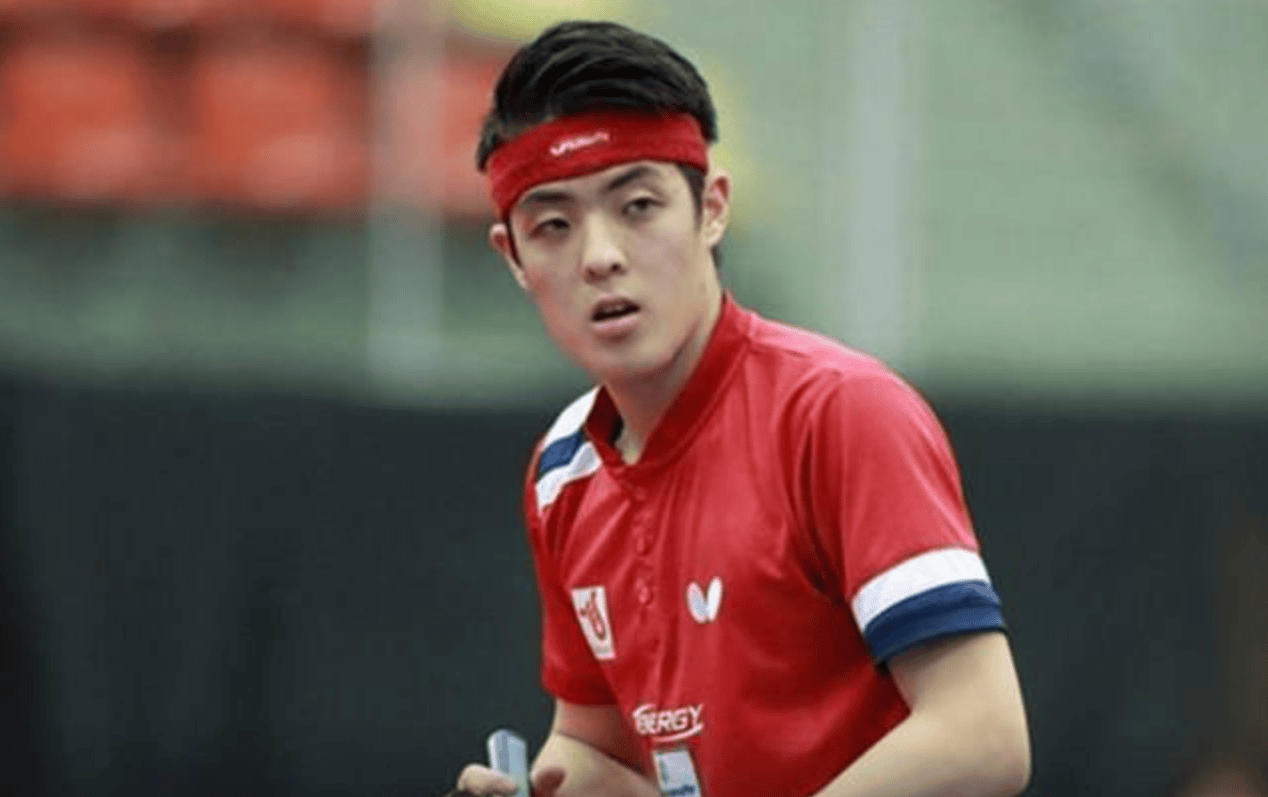 他的父亲邱建新可是一位在日本乒坛享有盛誉的金牌教头亲手调教出石川