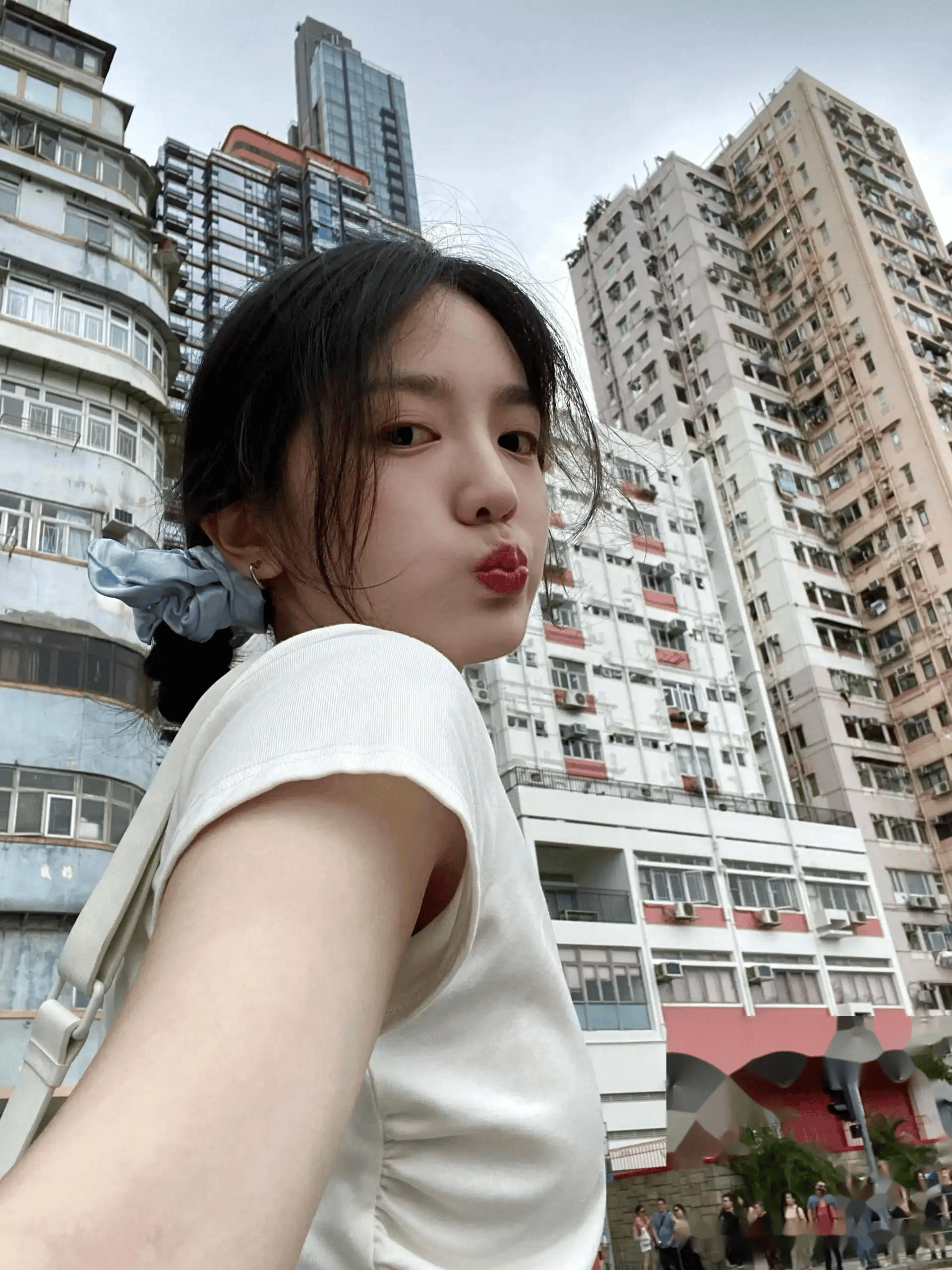 安徽师范大学女学生因颜值过高走红,网友:像极了我的初恋_同学_社会