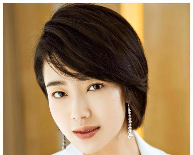 孟真16岁靠马大帅走红因绯闻毁掉前程今32岁形似少女