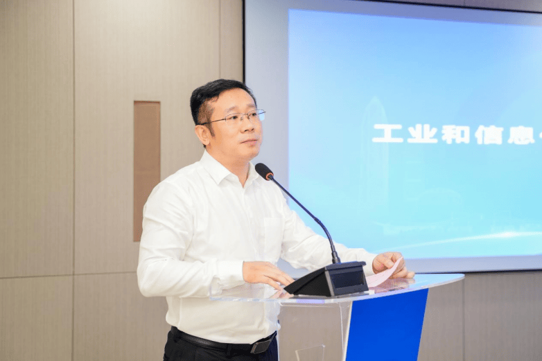 工信部人才交流中心处长林恩雪表示,深圳作为改革开放前沿阵地,创新