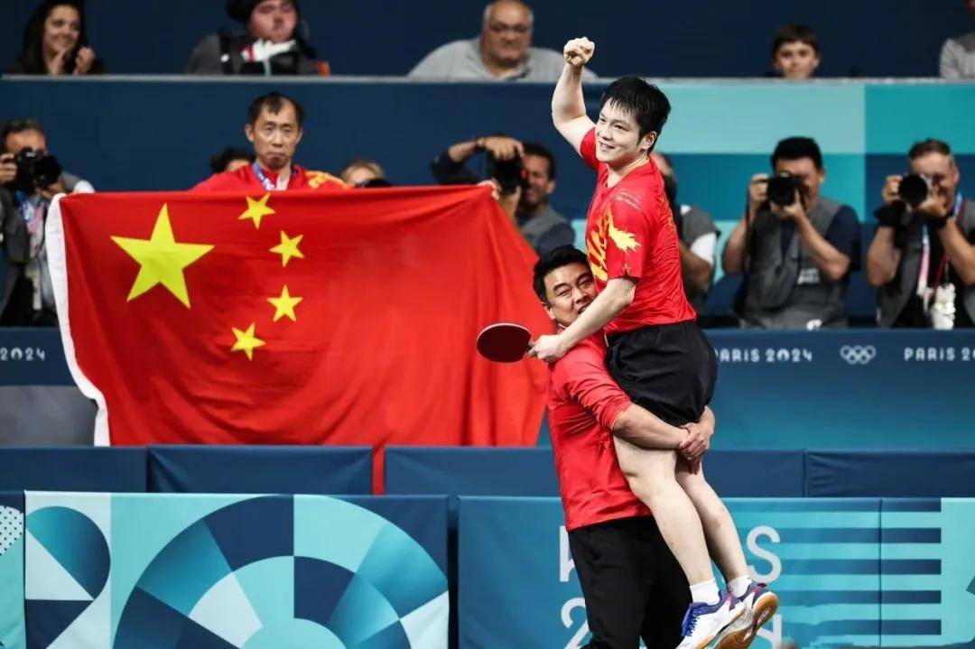 国乒三剑客带大的小孩,终于实现了超级全满贯!