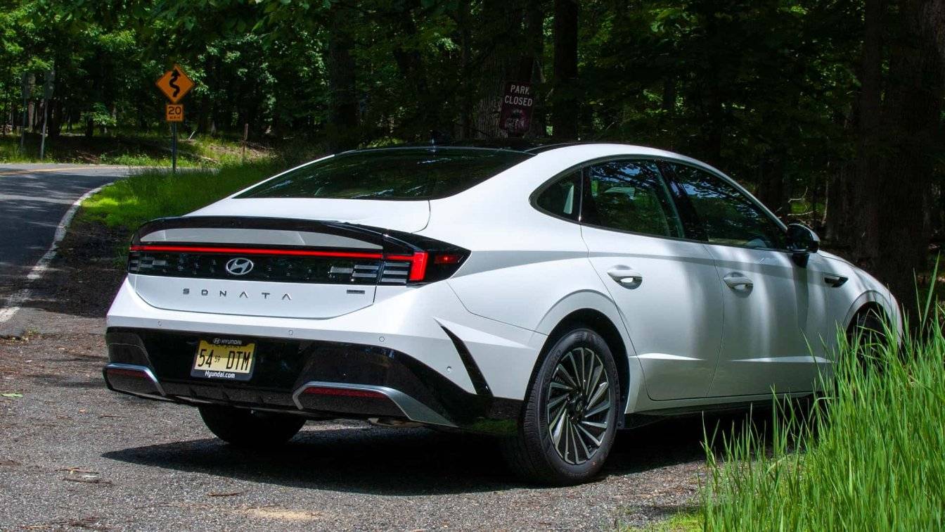 2024款现代索纳塔混动版海外亮相 这颜值在中国能火爆吗?