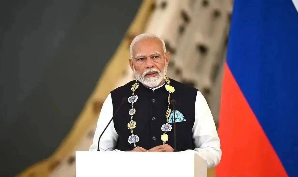 莫迪终于自尝苦果!富士康10亿加码中国大陆,印度"一地鸡毛"?