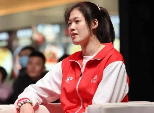 中国女排变局:李盈莹暂别,朱婷留洋,蔡斌坚守
