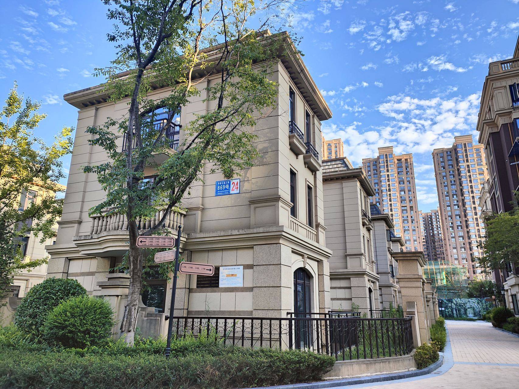 成都万锦城花千墅怎么样?万锦城花千墅值得买吗?