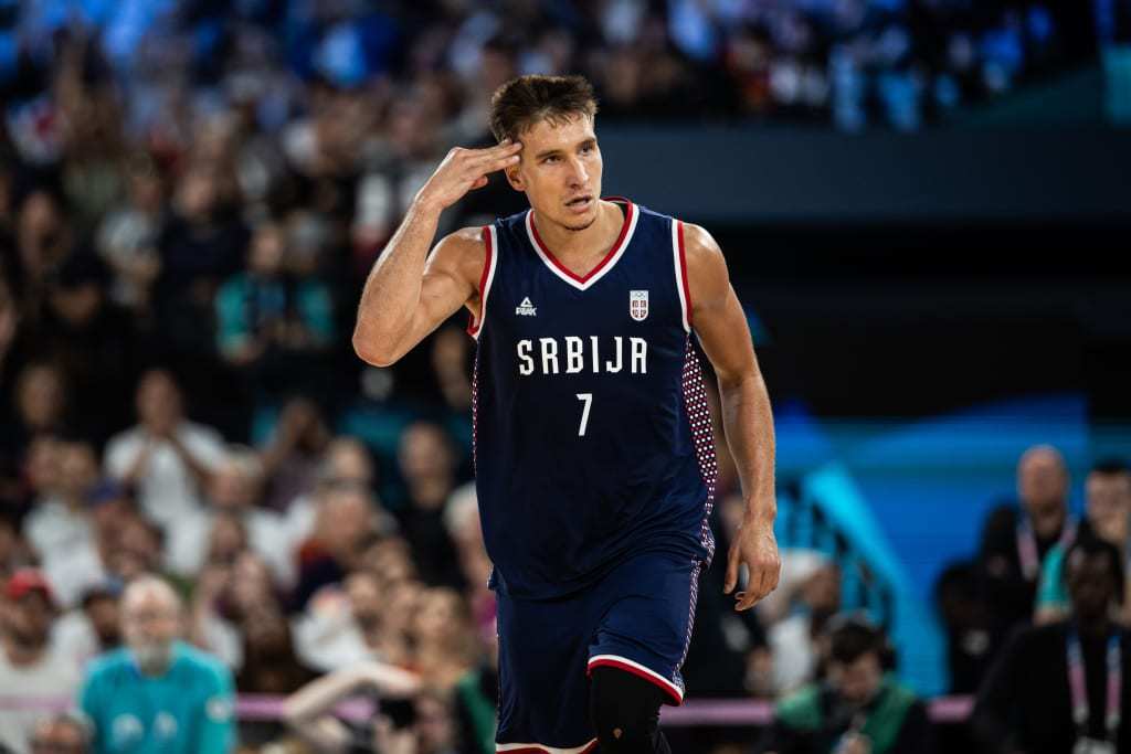 老鹰后场大将在奥运会中的表现相当不错?_博格达诺维奇_进攻_1