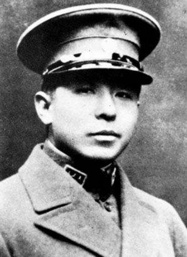 张学良晚年称:我对国家没贡献,吕正操霸气接话,现场无