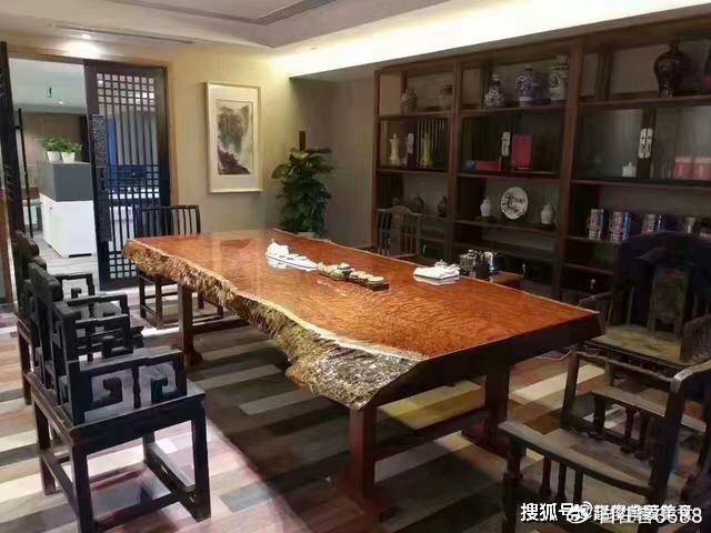 这三种是目前市面上最受欢迎的实木大板茶桌材质
