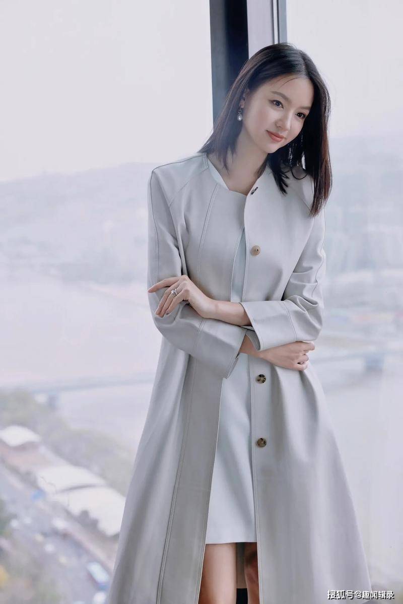 世界第一美女的她,真人美过李嘉欣,拒嫁30亿豪门,却嫁给了他!