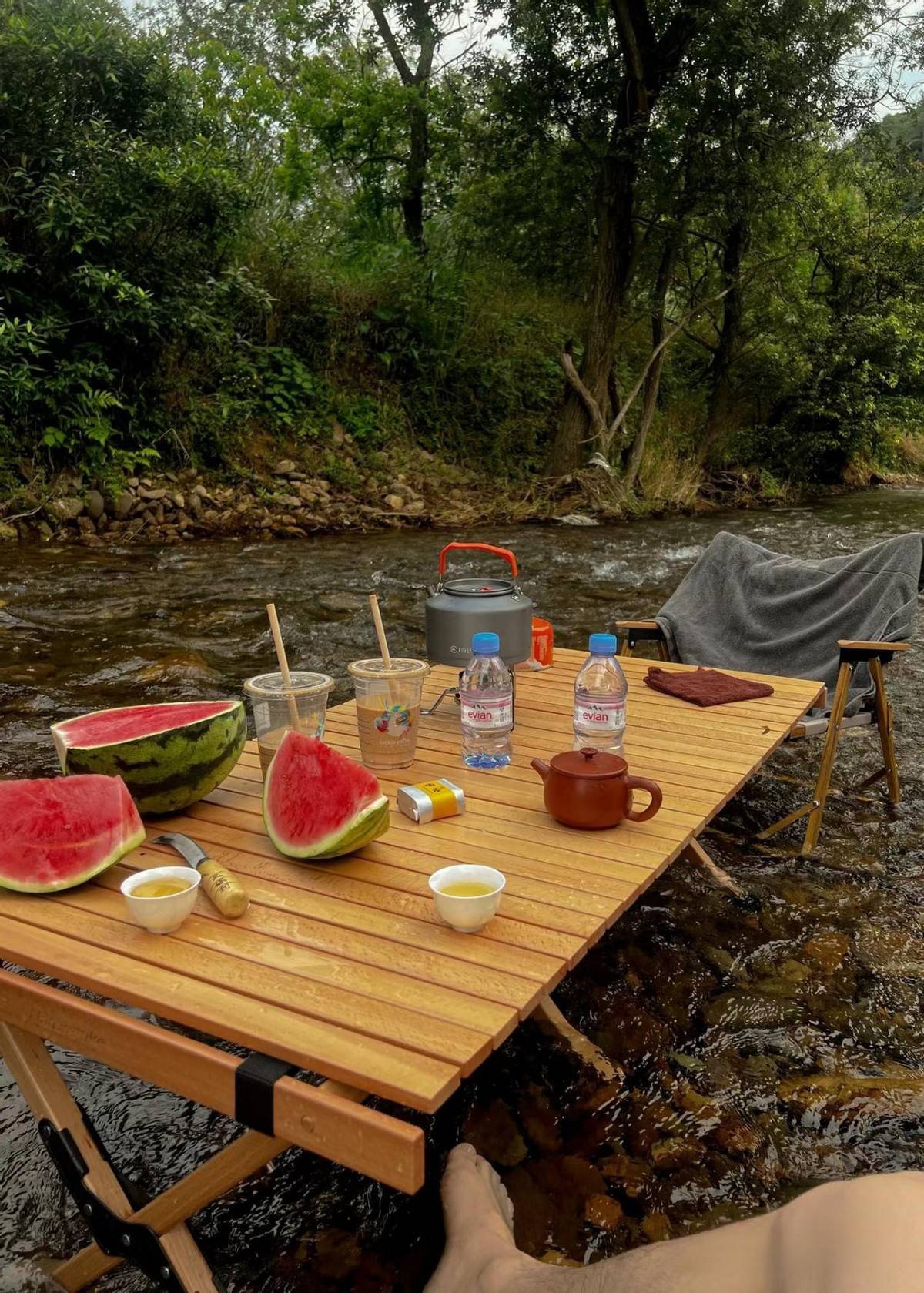 周末全家山顶露营避暑,锐界l出游担当