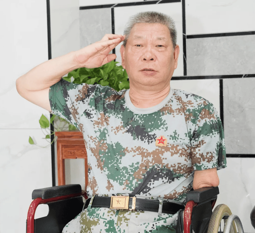 "全国模范退役军人"展亚平:身残志坚,逆境中谱写生命之歌