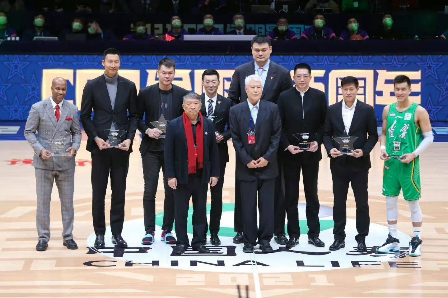 本次杰出女运动员方面,周懿娴,杨洁,陈常凤,李冬梅等女篮健将的名字