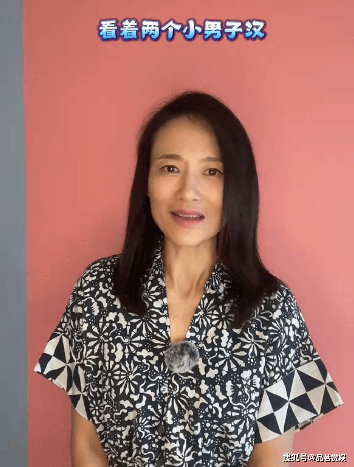 央视女主持人李雨霏多大年龄(央视主持人李雨霏个人资料及近况和图片年龄)