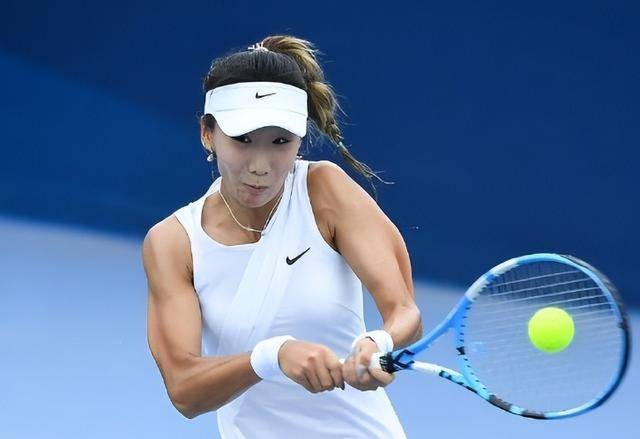 原创            耗时2个半小时决胜盘0比6！女网金花出局，网友：难追赶郑钦文-美网32强