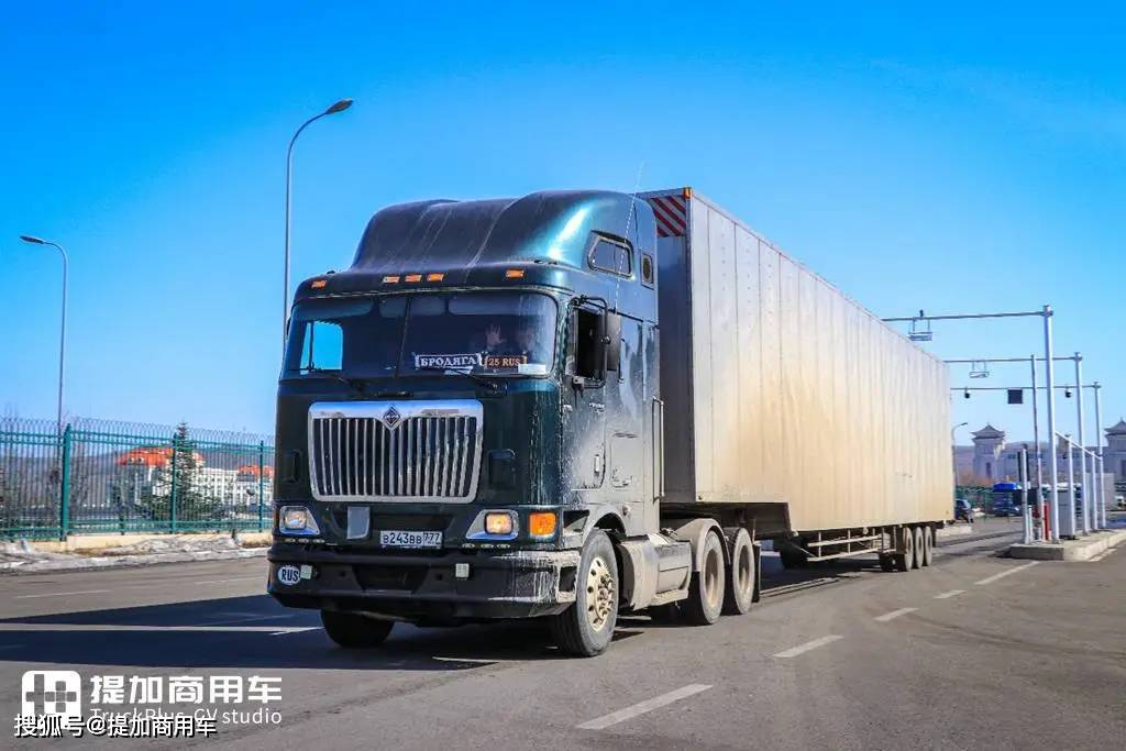 绥芬河口岸俄罗斯卡车实拍来了,这美卡真不是一般多!